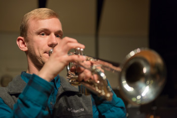 trumpet-slideshow-001